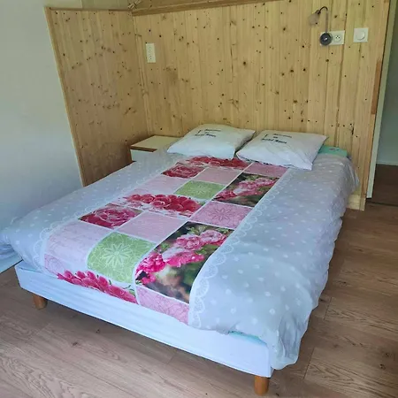 Apartamento Cosy à Néris-les-bains - 30 M² - Parking
