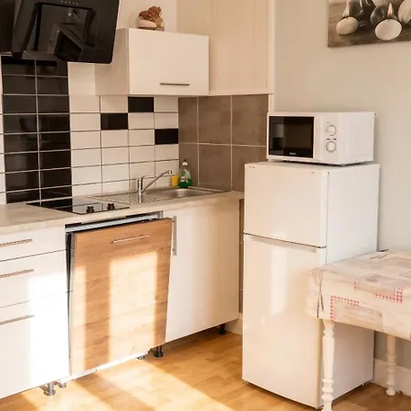 Cosy A - 30 M² - Parking * Néris-les-Bains